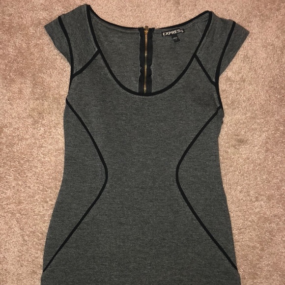 Dress - Picture 2 of 4